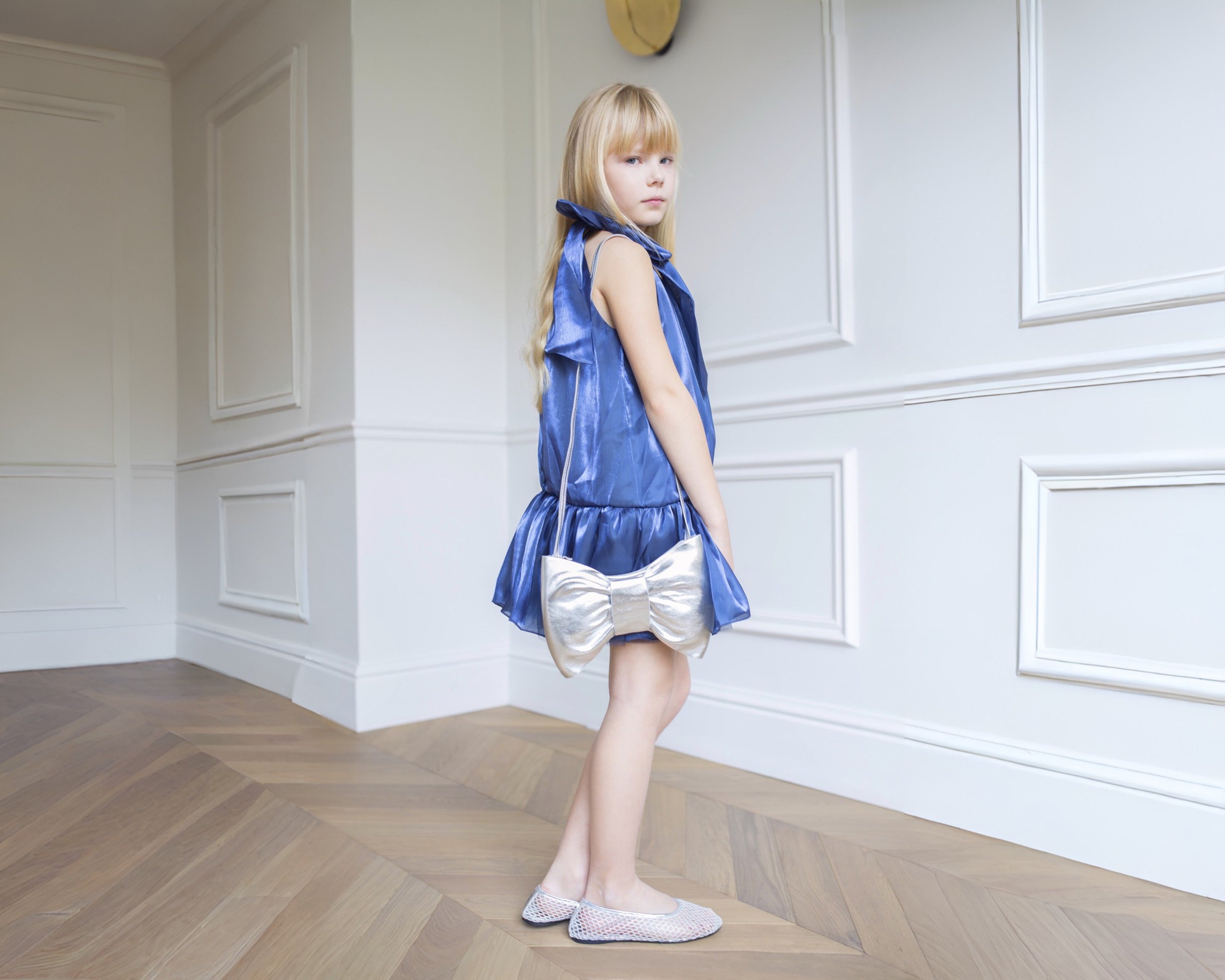 Accessoires Indispensables pour Compléter une Tenue de Cérémonie