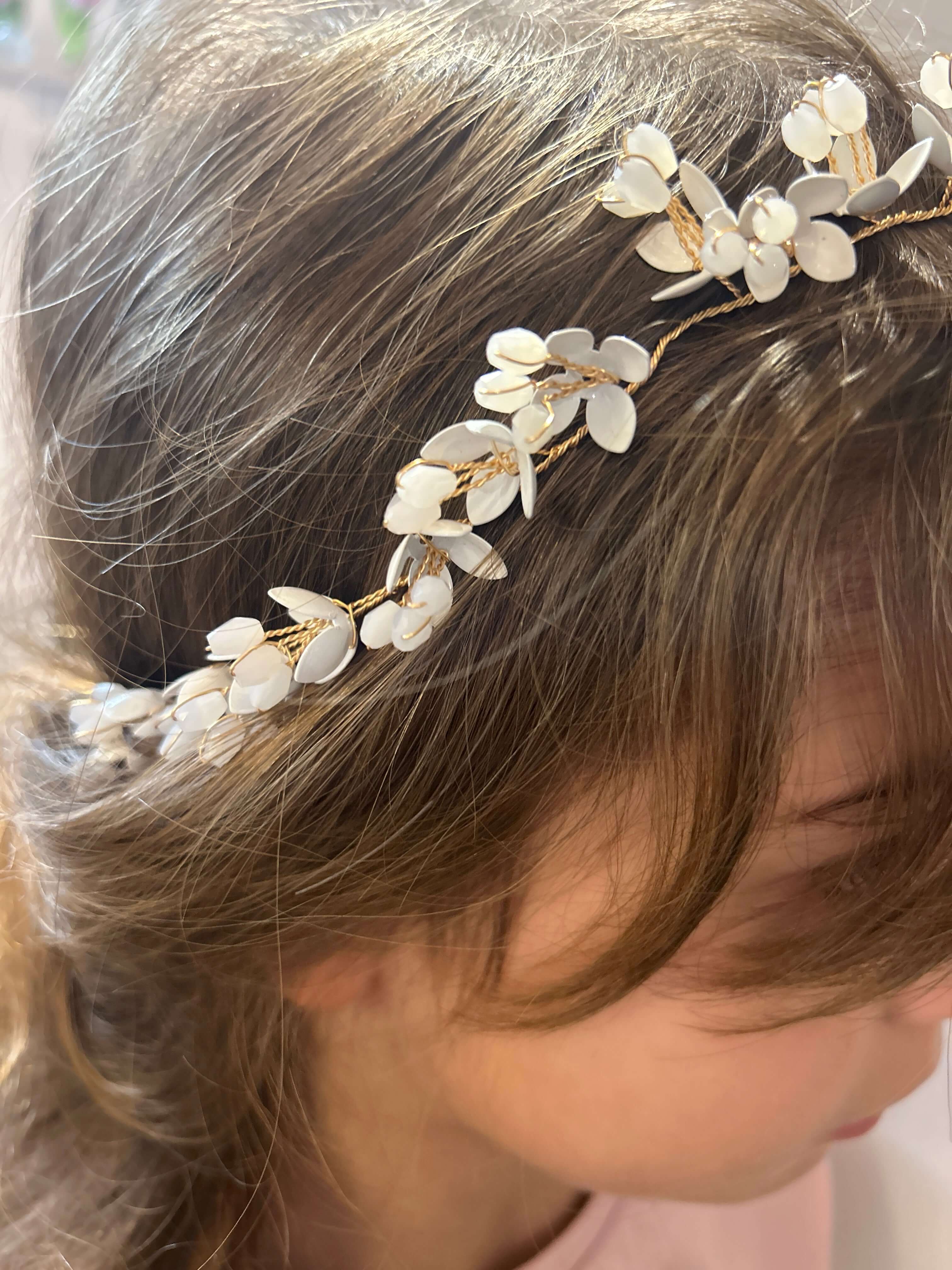 Couronne cheveux fleurs ivoire et or
