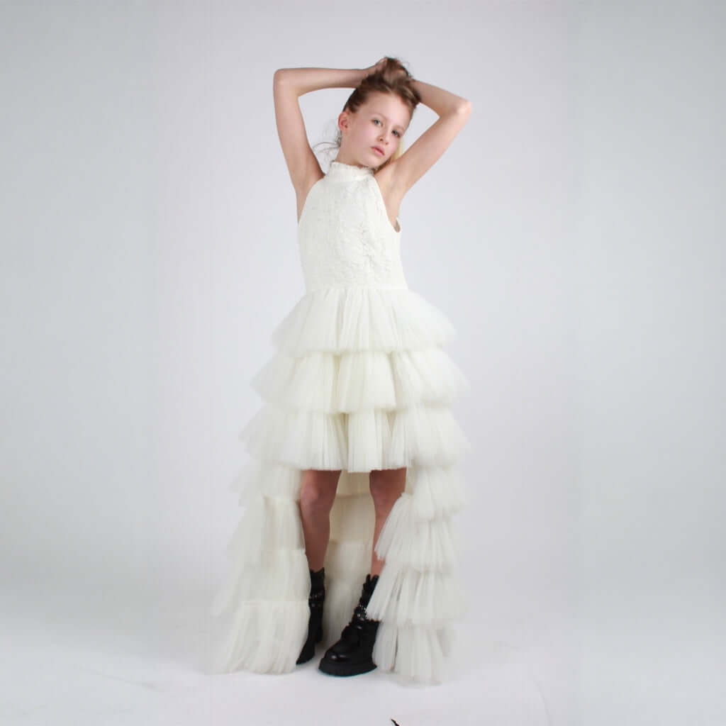 VICTORIA IVORY RENTAL