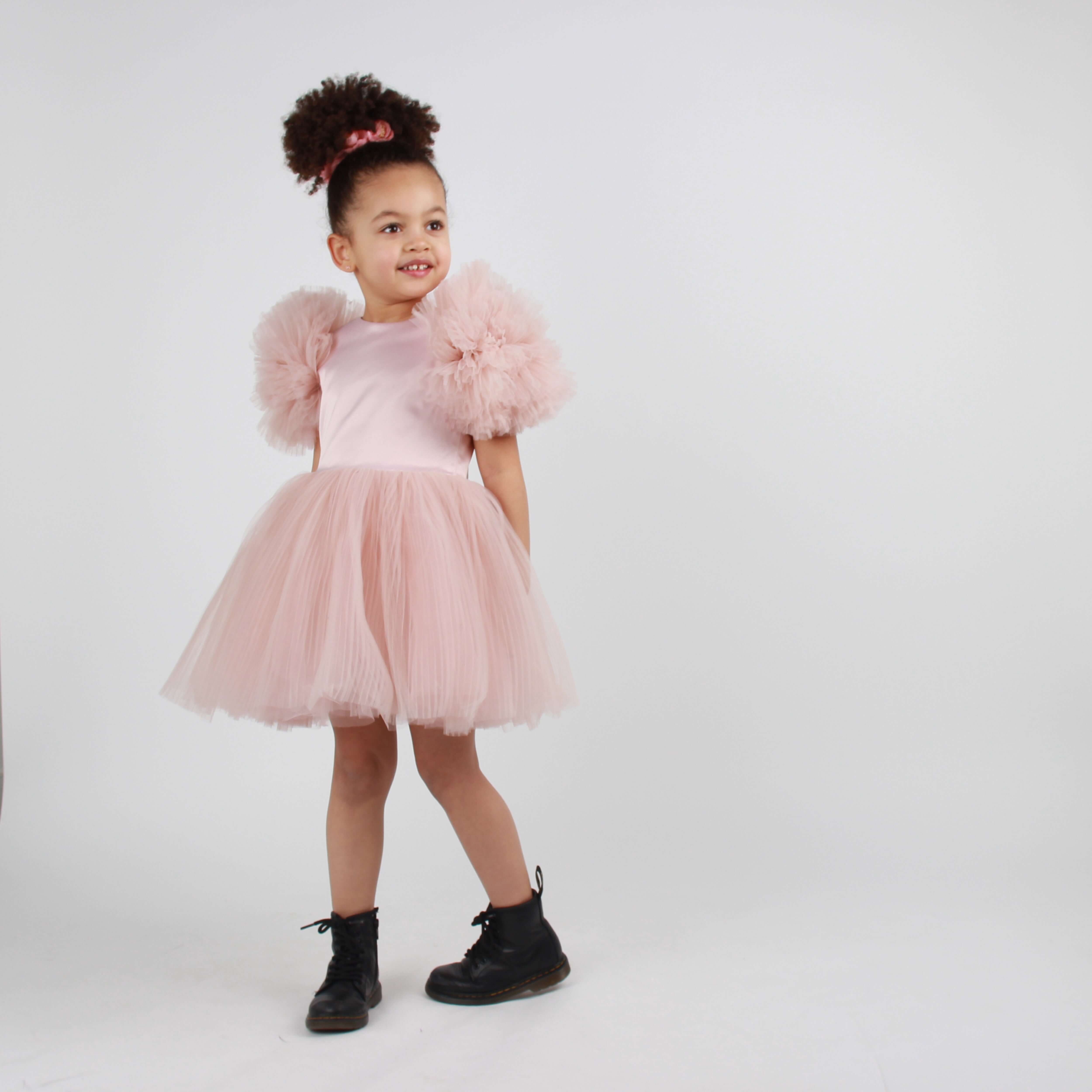 LOLA BLUSH RENTAL