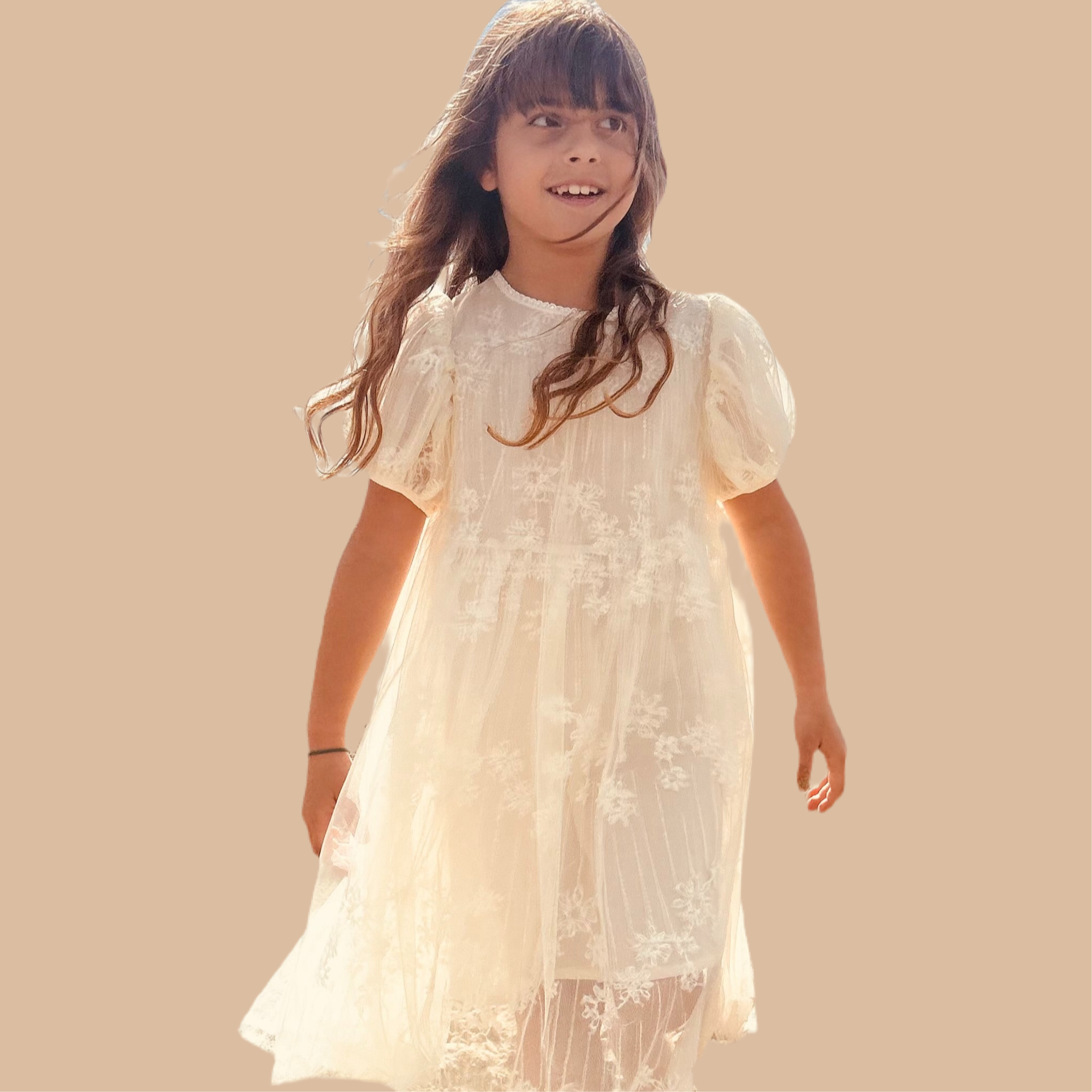 READY-to-wear - Robe brodée écru sequins, tulle avec manches