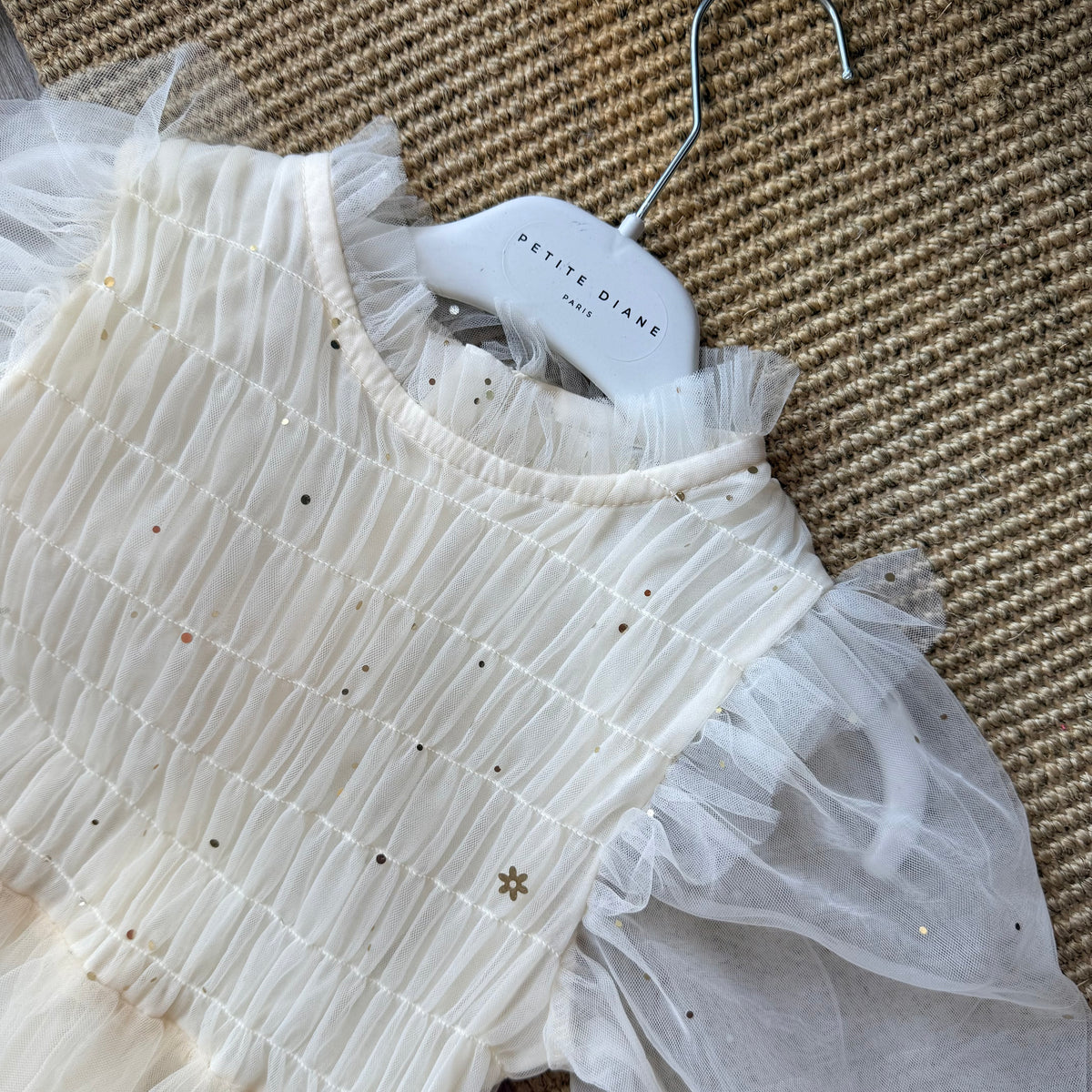 ROBE ECRU LONGUEUR MIDI MANCHES LONGUES TULLE PAILLETÉ