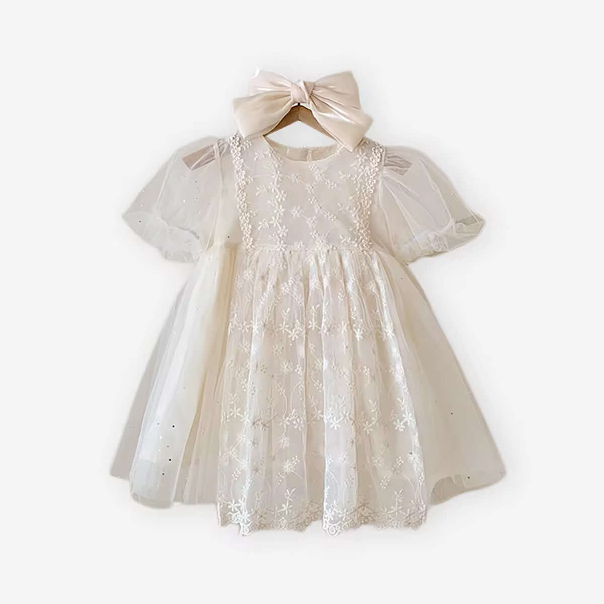Robe bohème en dentelle manches courtes transparentes de cérémonie crème