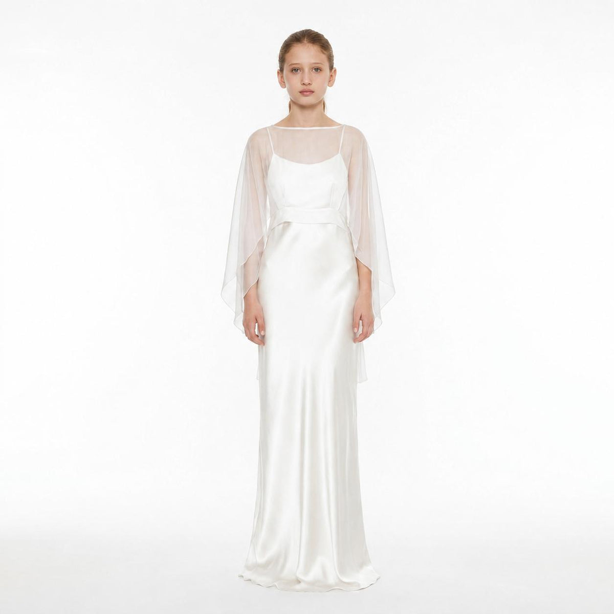 Robe longue Ava Satin et Cape en voile Blanc - Cérémonie | Petite Diane