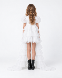 Robe Adriana en organza blanc, vue de dos avec Zélie et traîne courte
